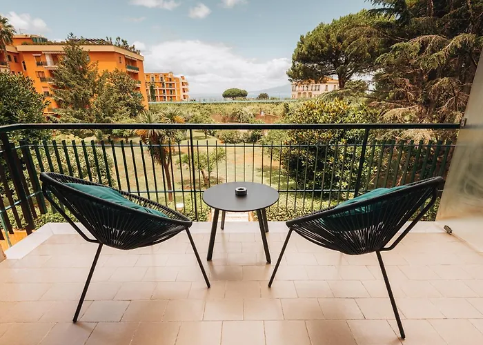 Sama Apartments Sorrento